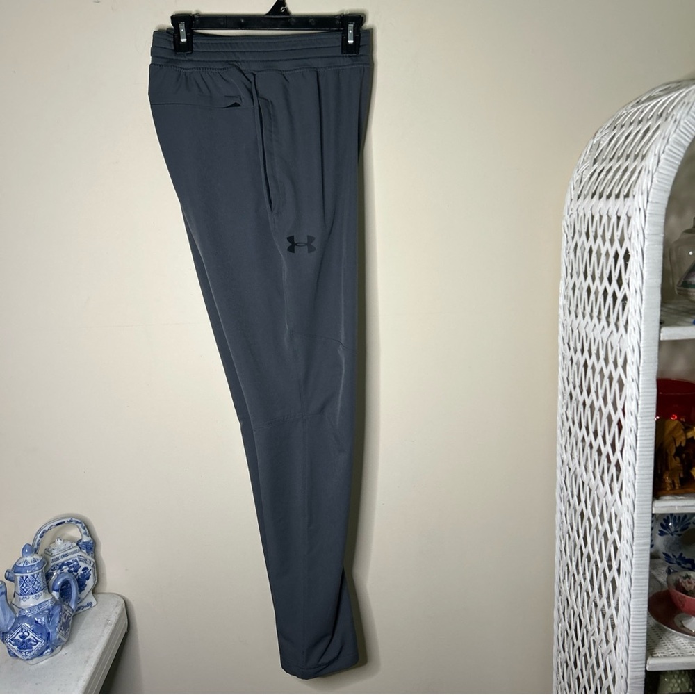 Under Armour Men's Black Athletic Pants